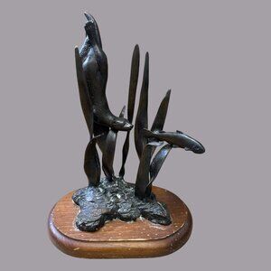 Vintage Chesapeake Reproductions Brass Otter Statue Sea Grass & Fish Sculpture 9